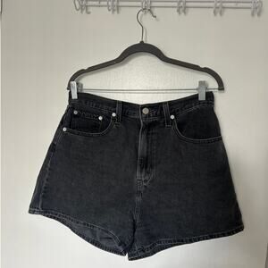 Levi's Black High-Waisted Shorts